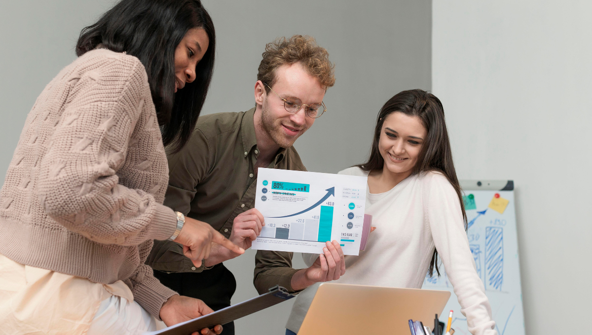 Leveraging Technology Users Email List for Successful ABM Campaigns
